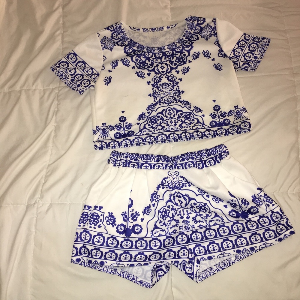 Two piece junior set